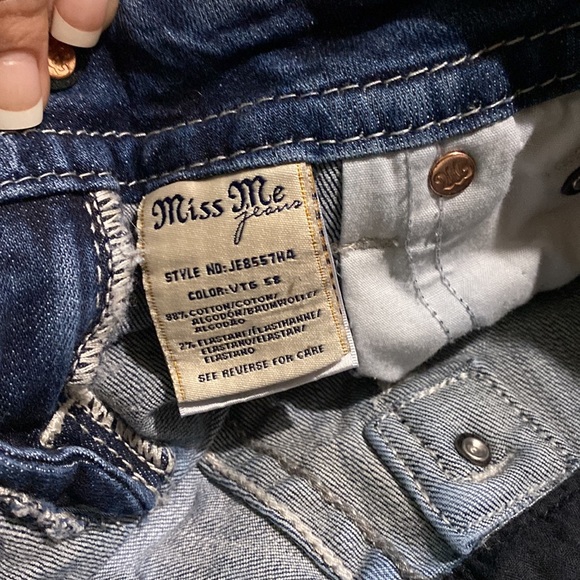 Miss Me ( shorts) sz 24 NWOT - Picture 6 of 6